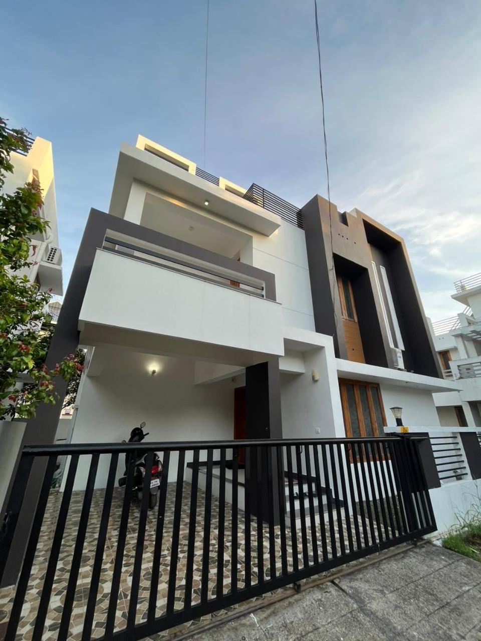 Alchemist Villa-Kazhakootam Thiruvananthapuram Dış mekan fotoğraf